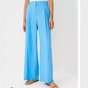NWT The Pleated Wide-Leg Pant blue